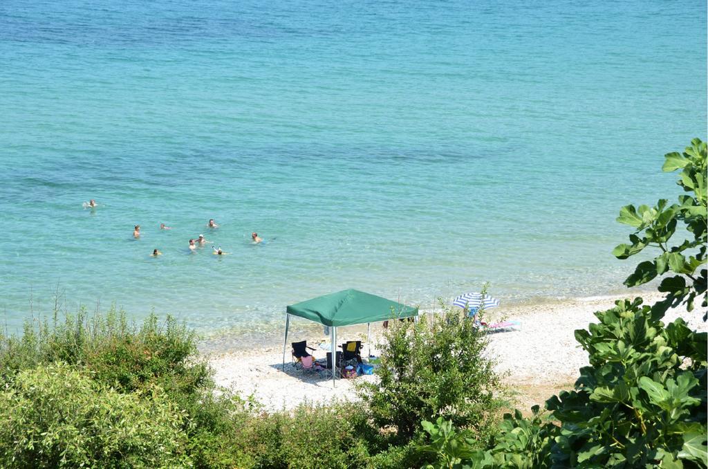 Pension Giannis Αdults Only Койнира Екстериор снимка